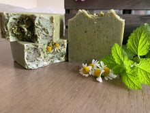 Load image into Gallery viewer, Deodorizing Cucumber&amp;Herb Soap
